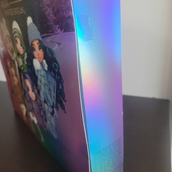 Rainbow High Winter Break Violet Willow Fashion Doll - Picture 3 of 4